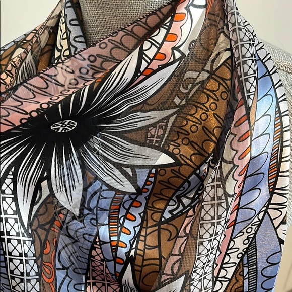 Floral Patterned Scarf Silk Feel - Picture 4 of 6